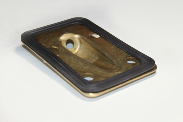 قطعه لاستیکی ترمز دستی پژو 405