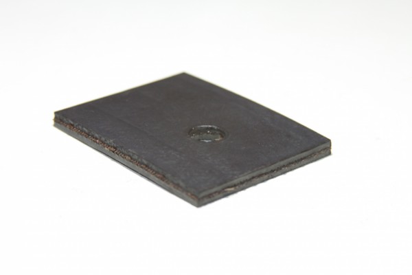 فاصله پرکن نوار بین اتاق و شاسی نیسان